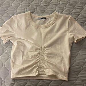 White ruched center zara tight top. Never worn